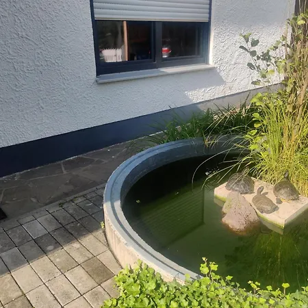 Koch Mit Terrasse * ريدنبورغ